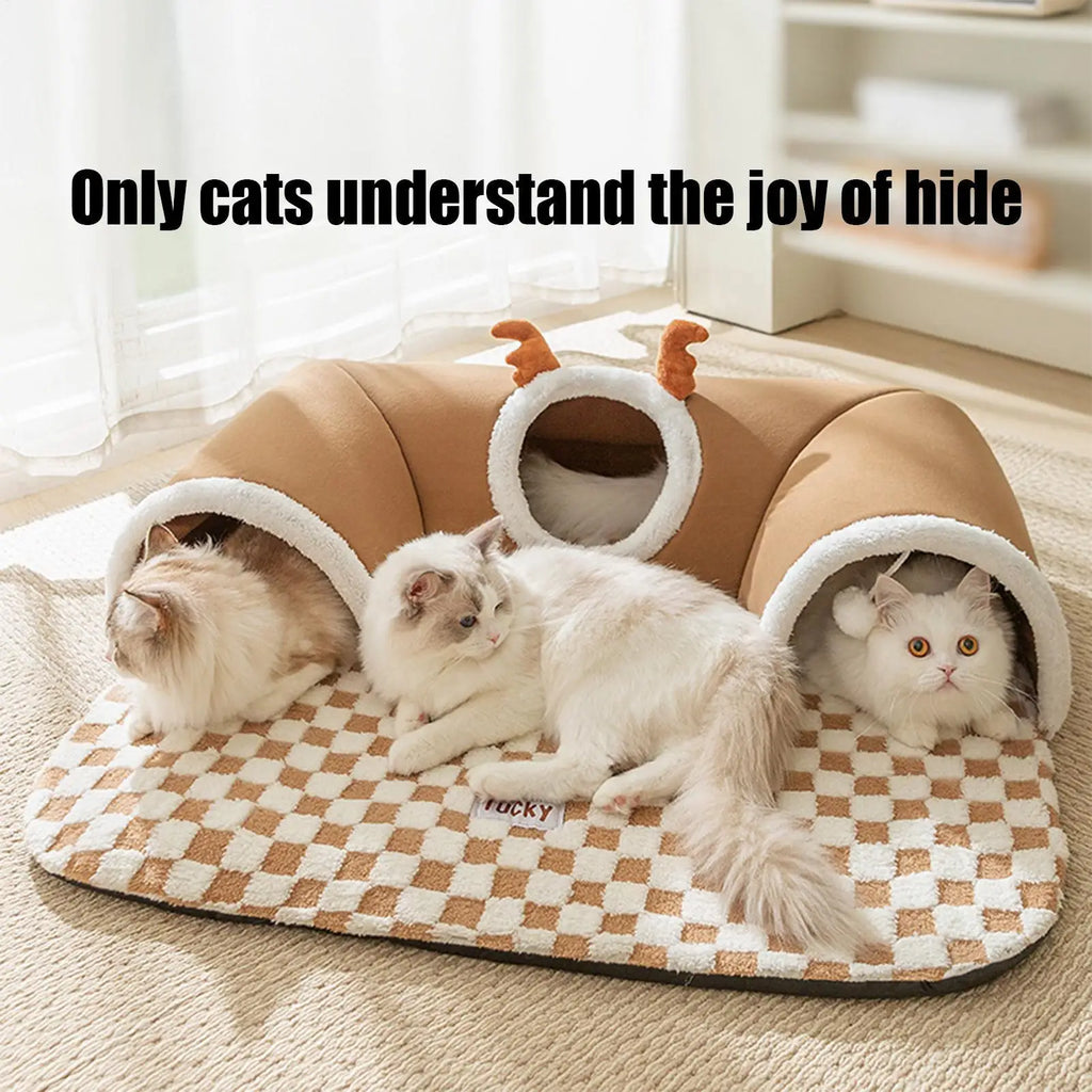 Cama para gatos e túnel de brincar